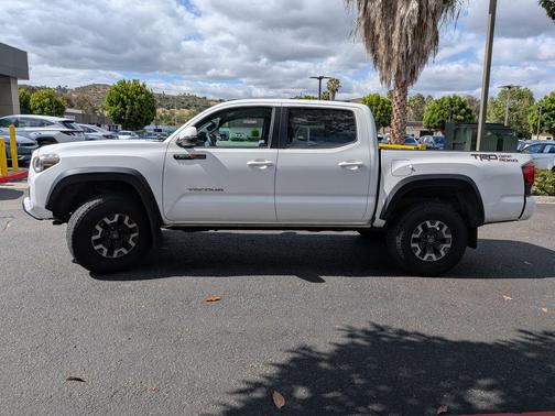 Super White 2019 Toyota Tacoma TRD Off Road