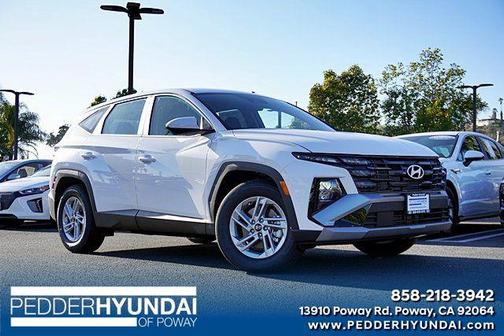Serenity White Pearl 2026 Hyundai TUCSON SE