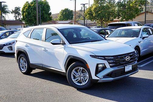 Serenity White Pearl 2026 Hyundai TUCSON SE