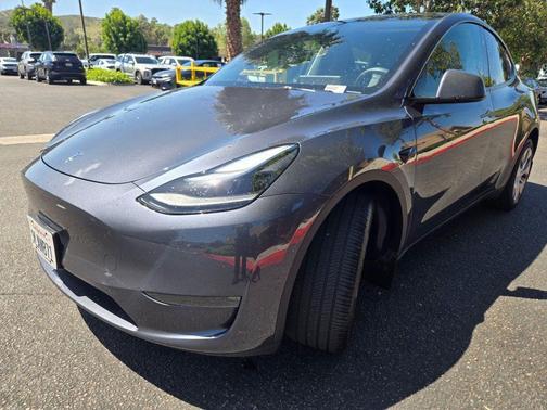 Stealth Grey 2024 Tesla Model Y Long Range Dual Motor All-Wheel Drive