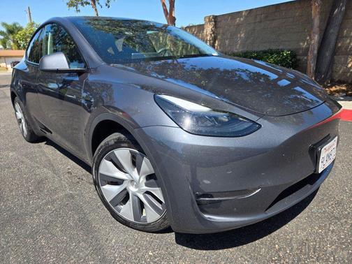 Stealth Grey 2024 Tesla Model Y Long Range Dual Motor All-Wheel Drive