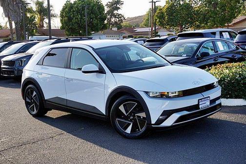 Atlas White 2026 Hyundai IONIQ 5 SEL