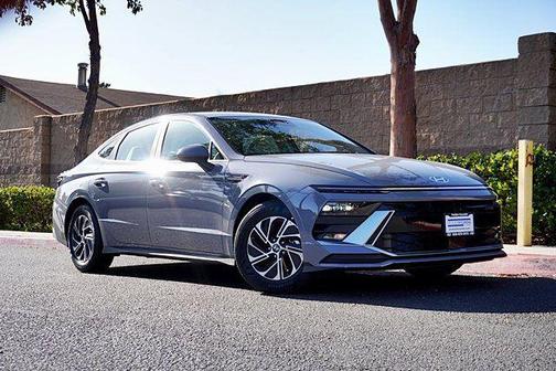 Transmission Blue 2026 Hyundai SONATA Hybrid Base