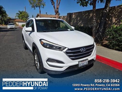 2017 Hyundai TUCSON SE