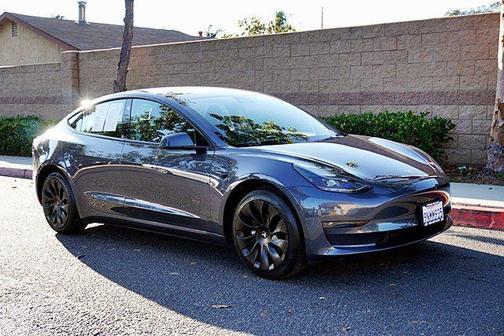 Gray 2023 Tesla Model 3 Standard Range