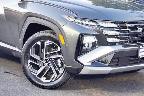 Amazon Gray 2026 Hyundai TUCSON Hybrid Limited