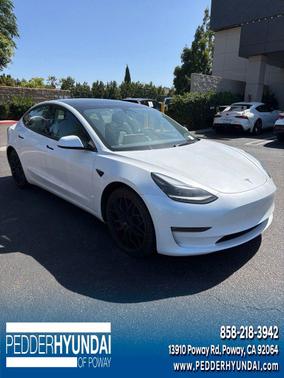 Pearl White Multi-Coat 2023 Tesla Model 3 Performance
