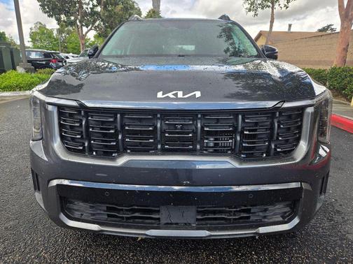 Gravity Grey 2024 Kia Sorento SX