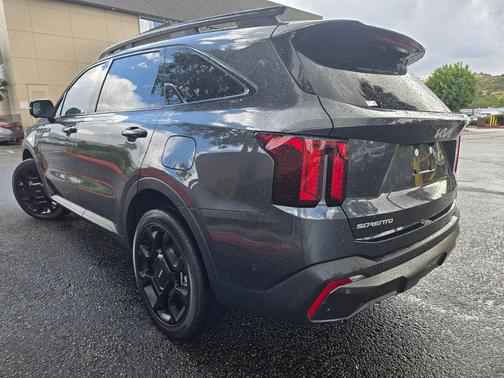 Gravity Grey 2024 Kia Sorento SX