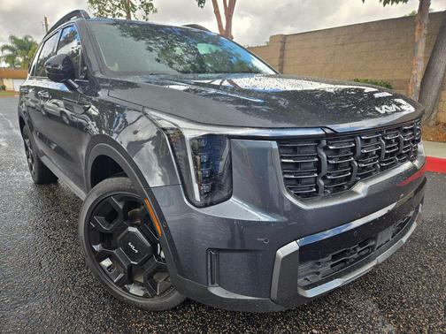 Gravity Grey 2024 Kia Sorento SX