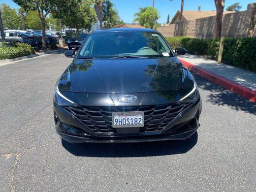 Onyx Black 2023 Hyundai ELANTRA SEL