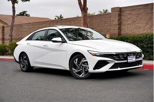 2025 Hyundai ELANTRA HEV Limited