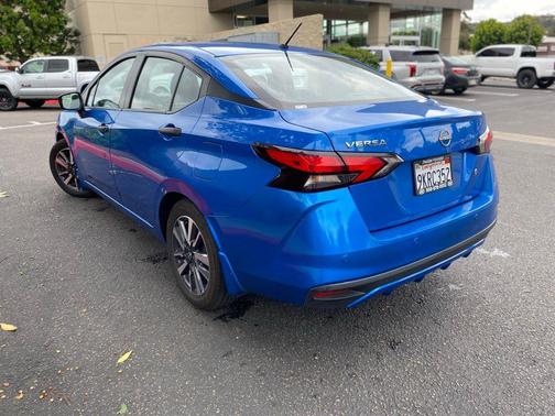 Electric Blue Metallic 2024 Nissan Versa 1.6 S