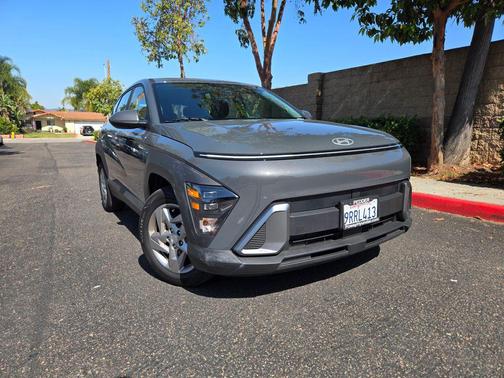 Ecotronic Gray Pearl 2026 Hyundai KONA SE