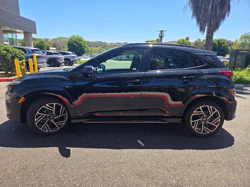 Abyss Black Pearl 2023 Hyundai KONA N Line