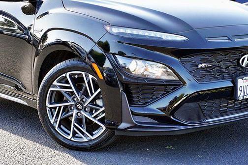 Abyss Black Pearl 2023 Hyundai KONA N Line