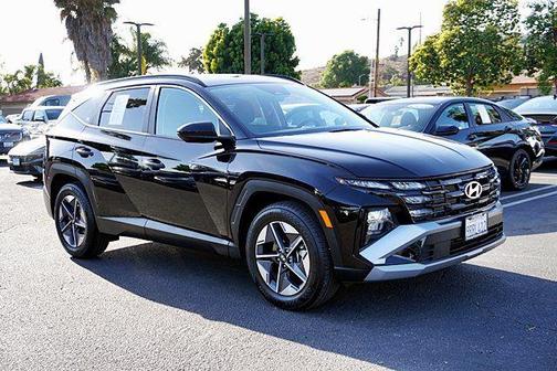 Phantom Black 2026 Hyundai TUCSON SEL