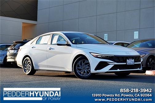 2024 Hyundai ELANTRA SEL