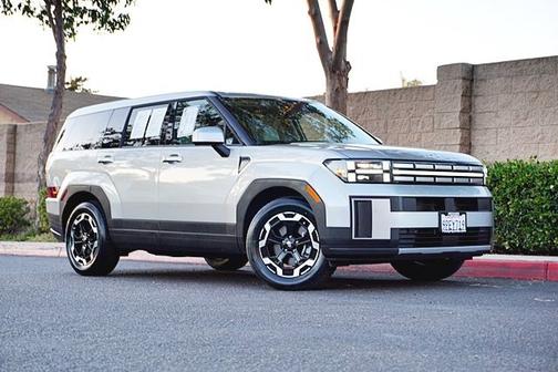 2025 Hyundai SANTA FE SE