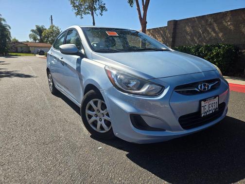 Clearwater Blue Metallic 2014 Hyundai Accent GLS