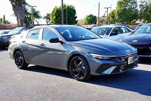 2026 Hyundai ELANTRA Sport