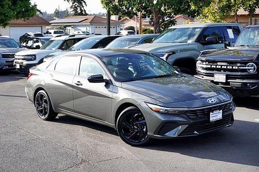 2026 Hyundai ELANTRA HEV SEL Sport