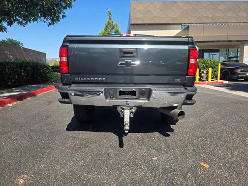 Graphite Metallic 2017 Chevrolet Silverado 2500 LTZ