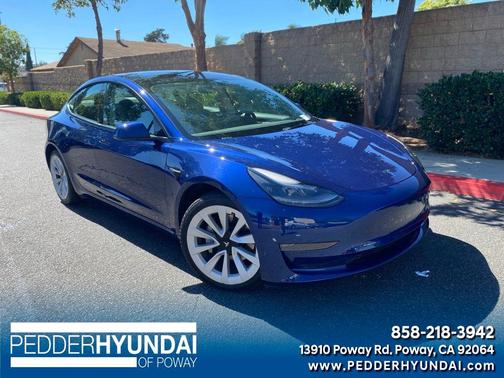 Blue 2022 Tesla Model 3 Long Range