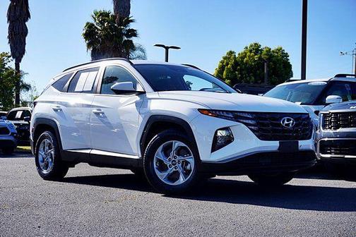 White Pearl 2024 Hyundai TUCSON SEL