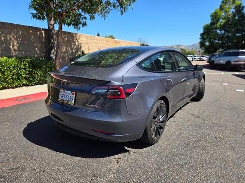 Midnight Silver Metallic 2023 Tesla Model 3 Performance