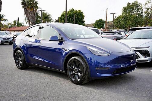 Deep Blue Metallic 2024 Tesla Model Y Long Range Dual Motor All-Wheel Drive