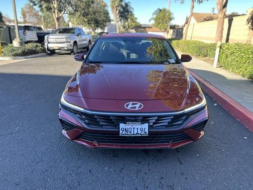 2025 Hyundai ELANTRA SEL Convenience