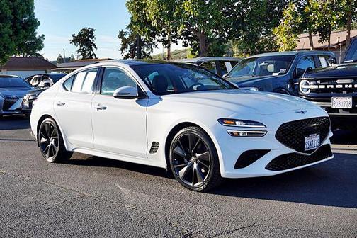 2023 Genesis G70 2.0T RWD