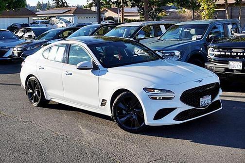 2023 Genesis G70 2.0T RWD