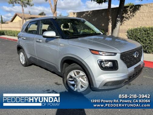 2023 Hyundai VENUE SE