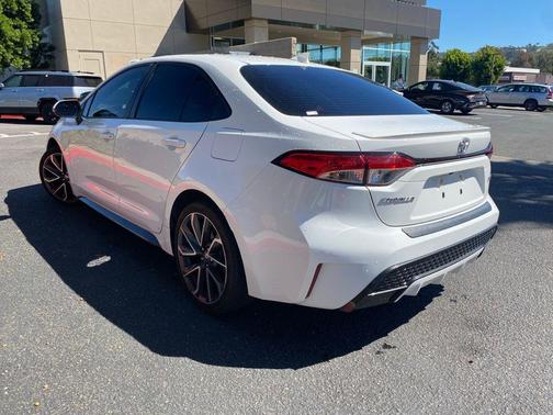 White 2022 Toyota Corolla SE