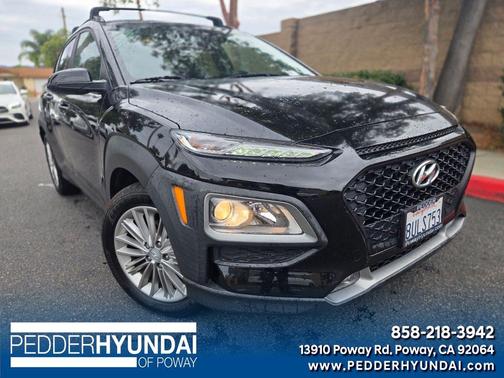 2021 Hyundai KONA SEL Plus