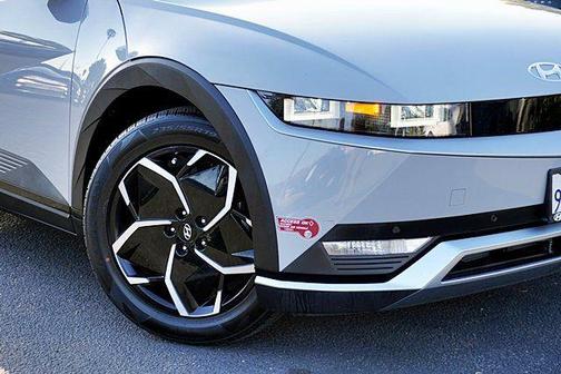 Cyber Gray 2024 Hyundai IONIQ 5 SEL