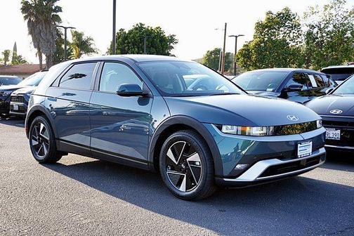 Digital Teal 2026 Hyundai IONIQ 5 SE