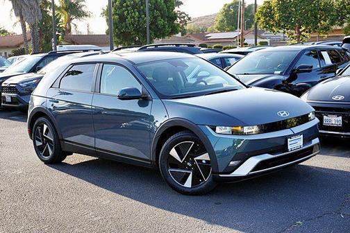 Digital Teal 2026 Hyundai IONIQ 5 SE