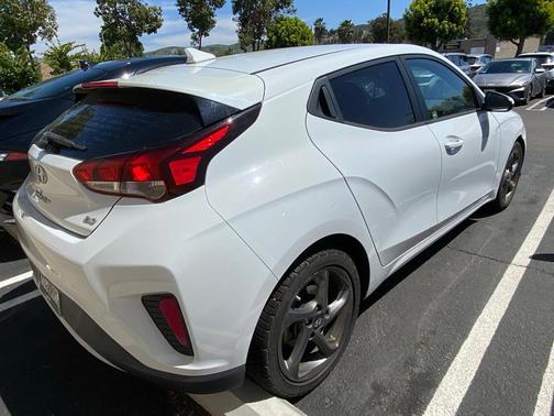 2020 Hyundai Veloster 2.0