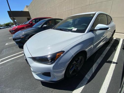2020 Hyundai Veloster 2.0