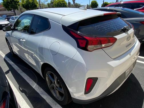 2020 Hyundai Veloster 2.0