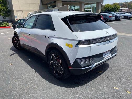 Atlas White 2022 Hyundai IONIQ 5 SEL