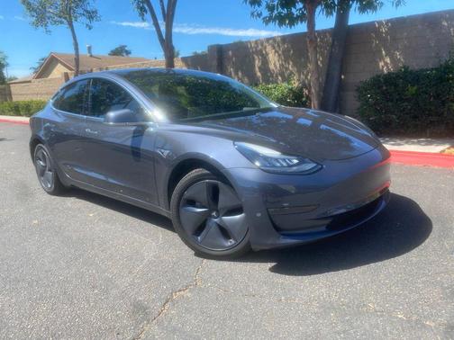 Gray 2019 Tesla Model 3 Mid Range