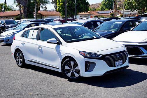 Ceramic White 2018 Hyundai IONIQ Plug-In Hybrid Limited