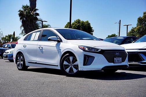 Ceramic White 2018 Hyundai IONIQ Plug-In Hybrid Limited
