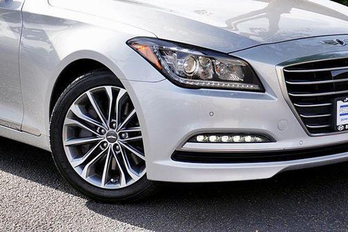 Santiago Silver Metallic 2017 Genesis G80 3.8