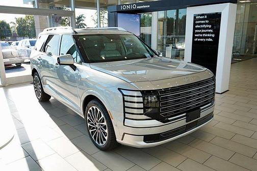 Typhoon Silver Metallic 2026 Hyundai PALISADE Calligraphy