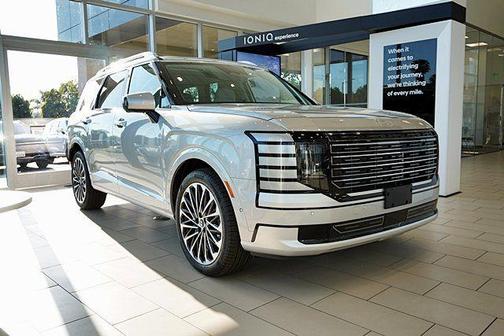 Typhoon Silver Metallic 2026 Hyundai PALISADE Calligraphy